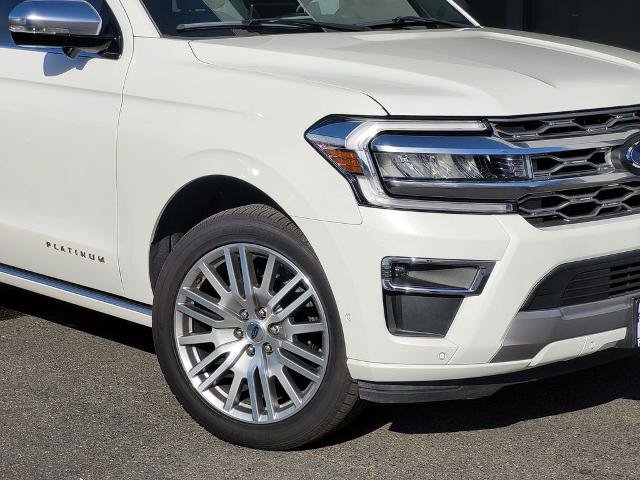 New 2024 Ford Expedition Max Platinum RWD image 28