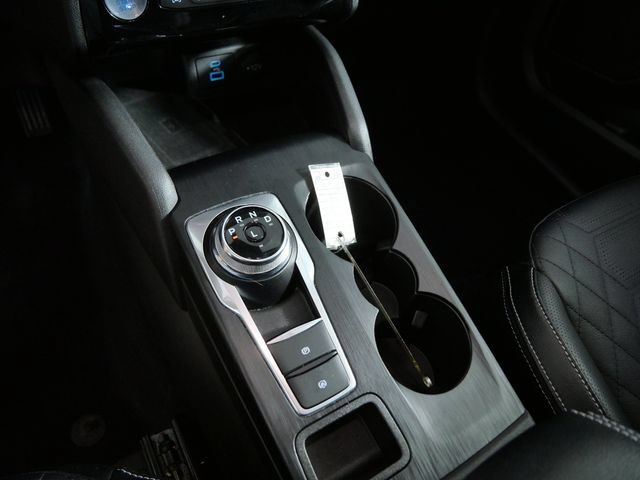 Certified 2023 Ford Escape Platinum w/ Premium Technology Package AWD/4WD image 18