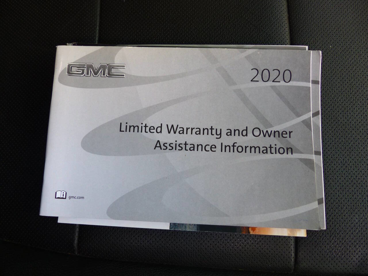 Used 2020 GMC Sierra 1500 SLT AWD/4WD image 46