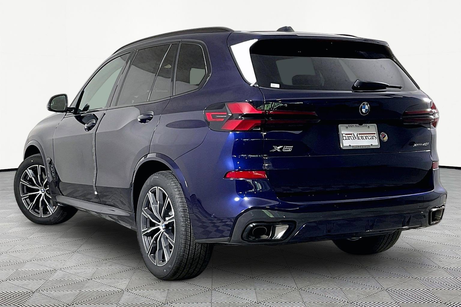 New 2026 BMW X5 xDrive40i AWD/4WD image 5