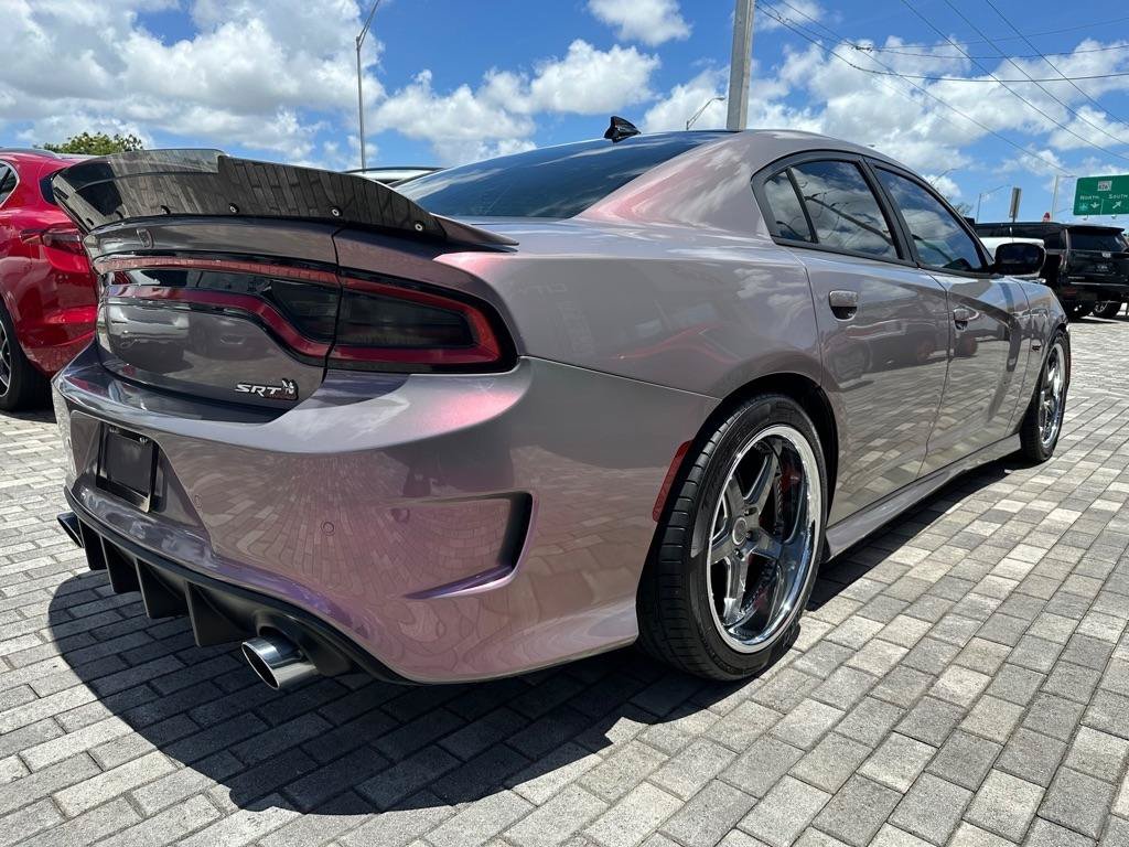 Used 2018 Dodge Charger R/T RWD image 10