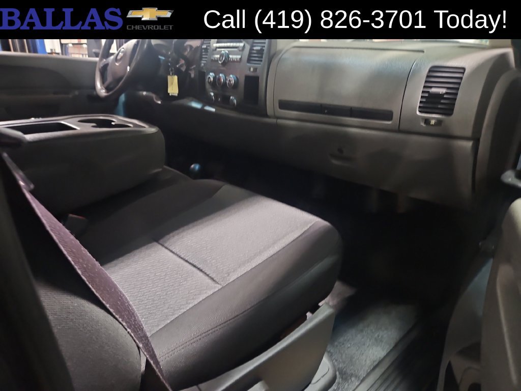 Used 2012 Chevrolet Silverado 2500 W/T AWD/4WD image 26