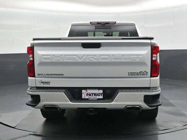 Used 2021 Chevrolet Silverado 1500 High Country w/ Technology Package AWD/4WD image 5