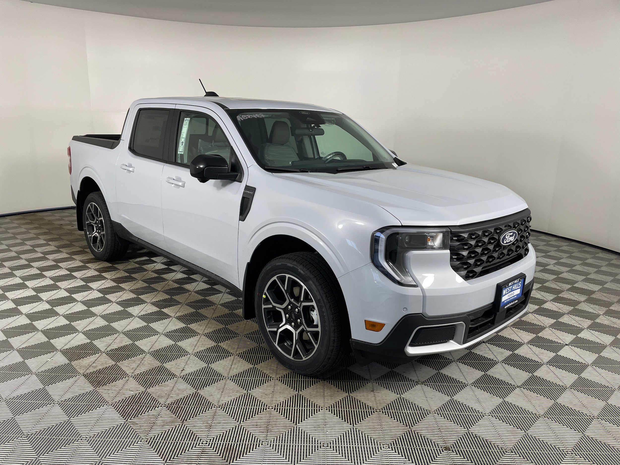 New 2026 Ford Maverick Lariat AWD/4WD image 15