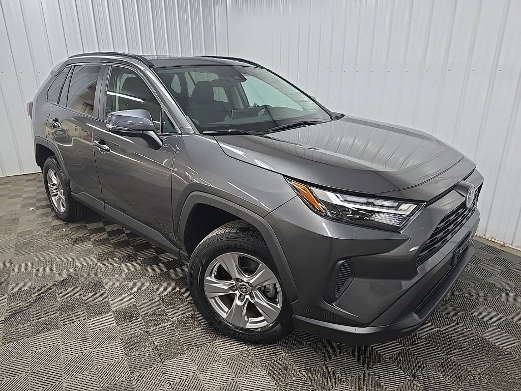 Used 2023 Toyota RAV4 XLE image 7