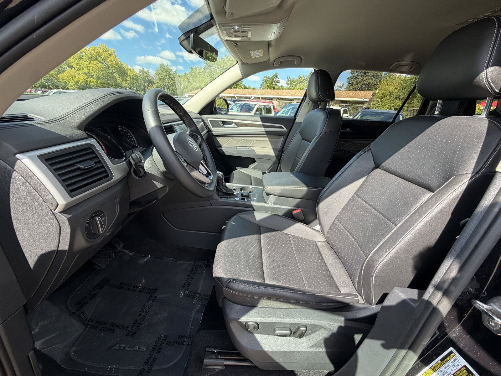 Used 2021 Volkswagen Atlas SE AWD/4WD image 10