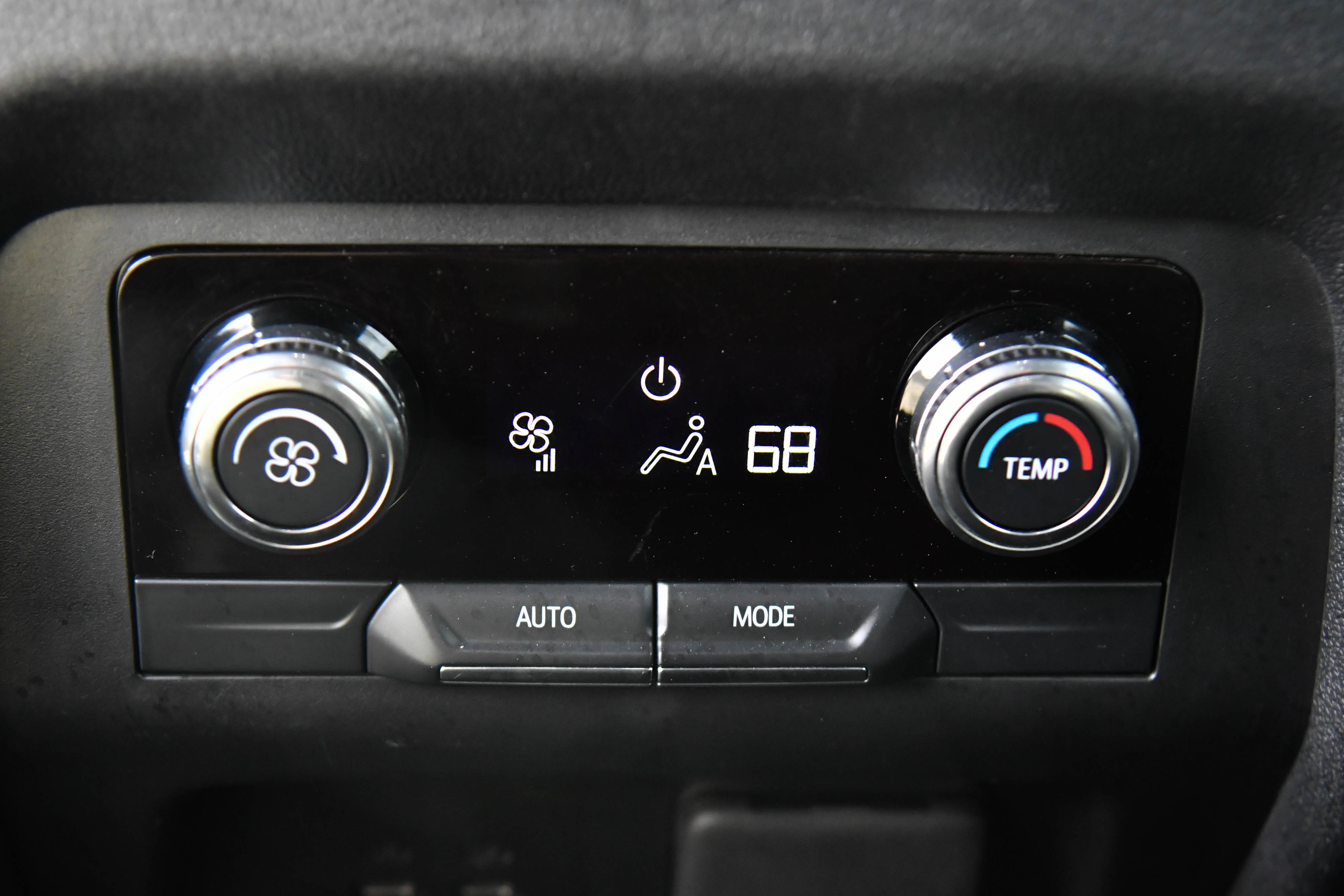 Used 2024 GMC Acadia Elevation image 46