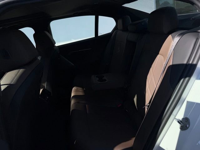 New 2026 BMW i5 eDrive40 w/ M Sport Package image 11