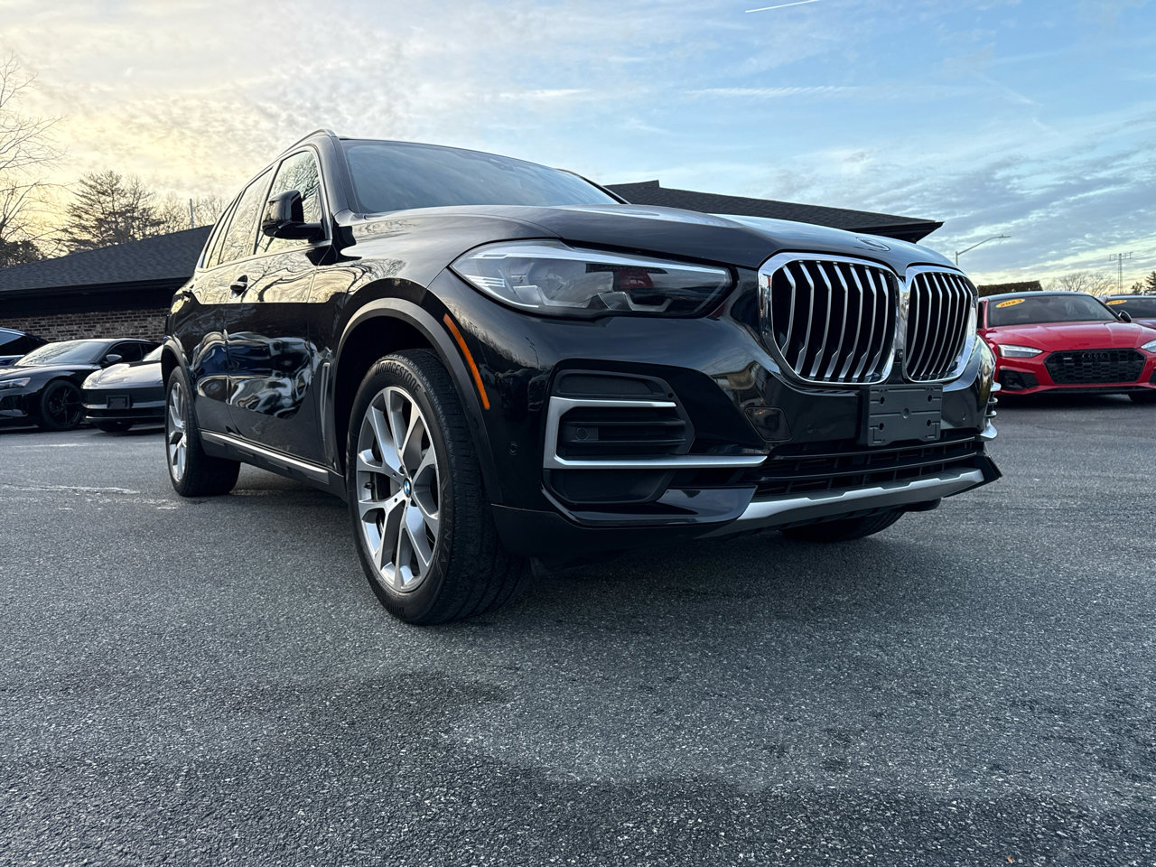 Used 2022 BMW X5 xDrive40i w/ Premium Package image 9