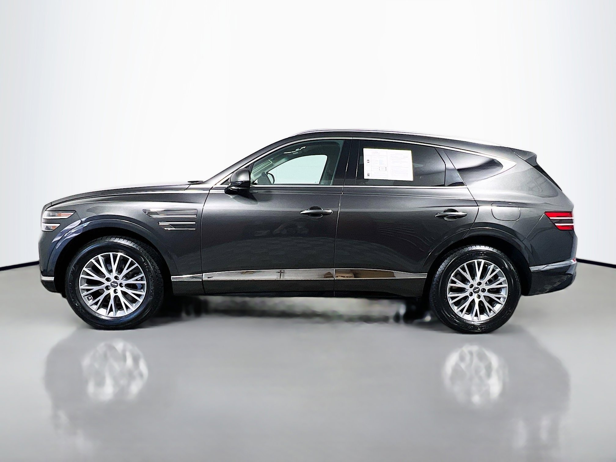 Used 2024 Genesis GV80 2.5T image 9