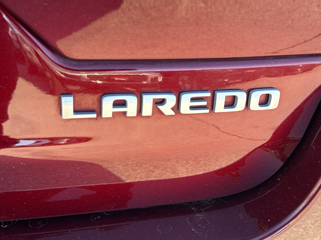 Used 2024 Jeep Grand Cherokee Laredo X w/ Luxury Tech Group I image 8