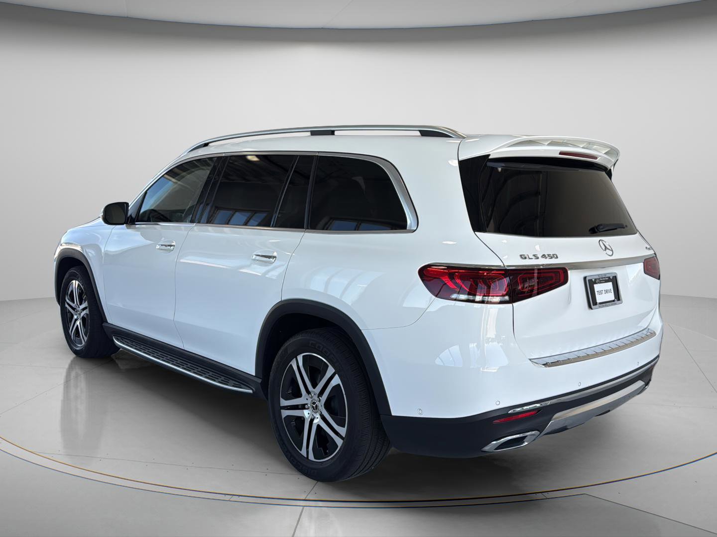 Certified 2022 Mercedes-Benz GLS 450 4MATIC image 7