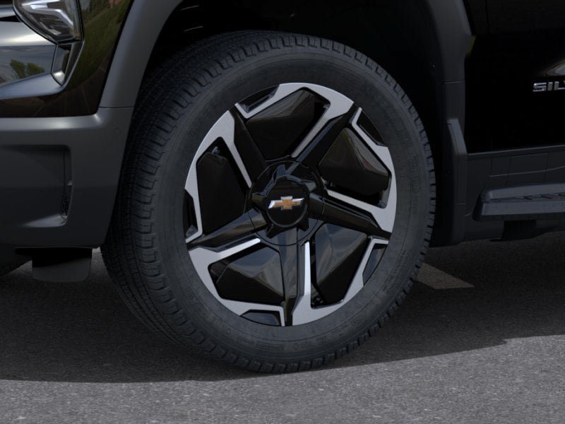 New 2026 Chevrolet Silverado EV LT w/ Premium Package AWD/4WD image 35