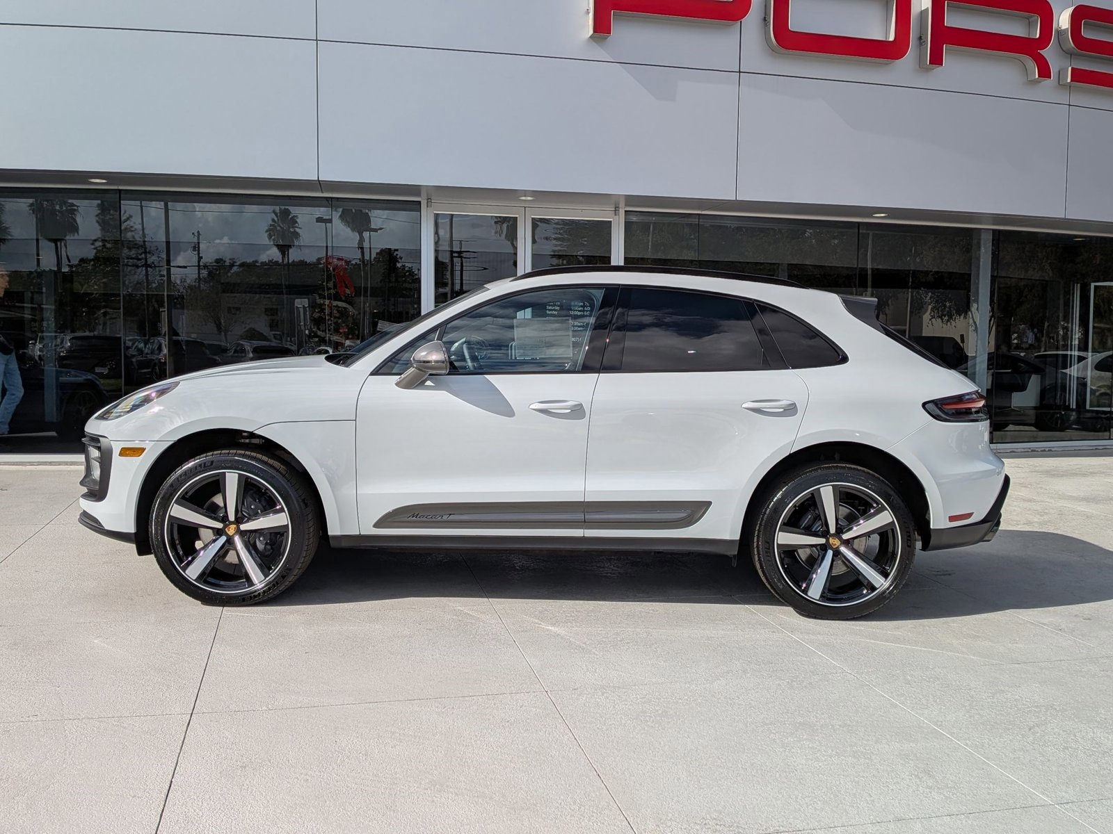 New 2026 Porsche Macan Turbo image 2