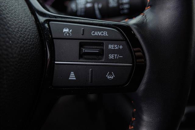 Used 2025 Honda HR-V Sport image 16