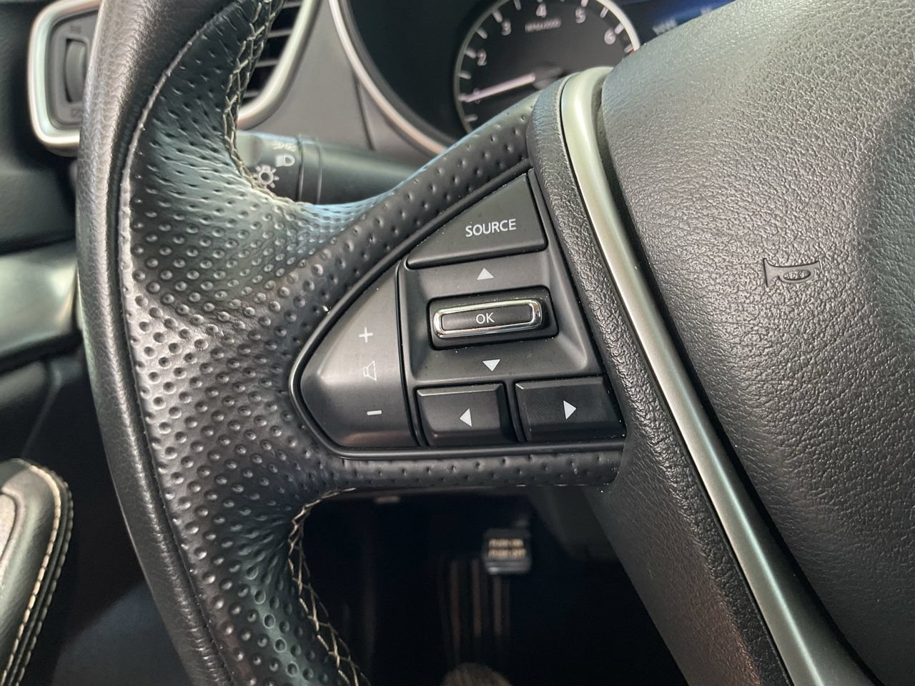 Used 2020 Nissan Maxima 3.5 SL w/ Floor Mat Group FWD image 31