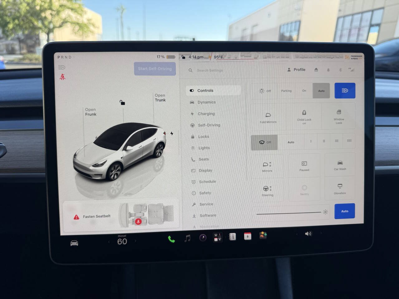 Used 2022 Tesla Model Y Long Range AWD/4WD image 14