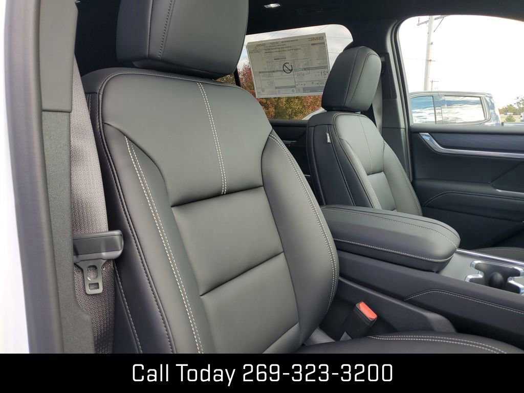 New 2026 GMC Acadia Elevation w/ Black Edition image 32