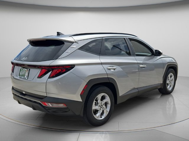 Used 2024 Hyundai Tucson SEL FWD image 7