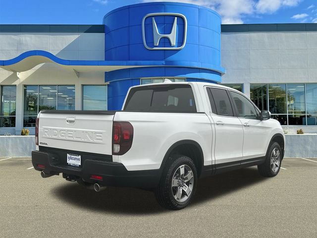 Used 2025 Honda Ridgeline RTL image 2