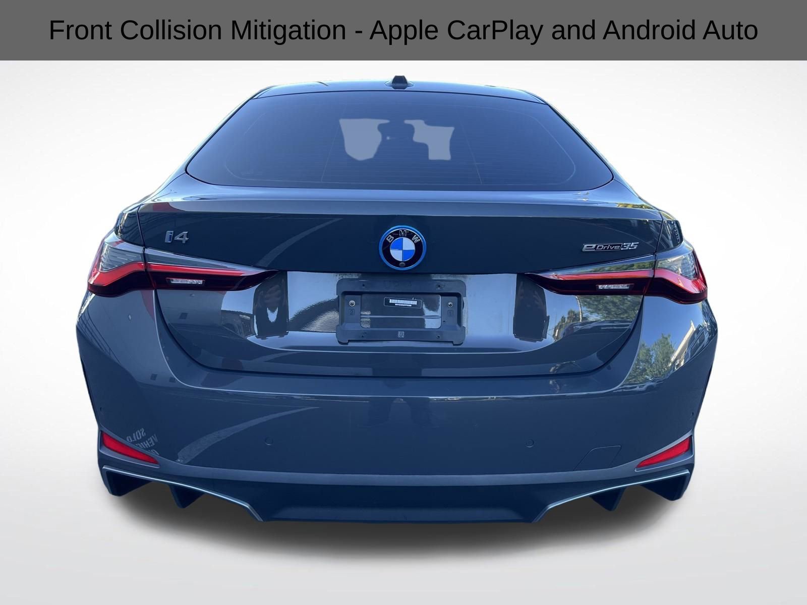 Used 2023 BMW i4 eDrive35 image 9