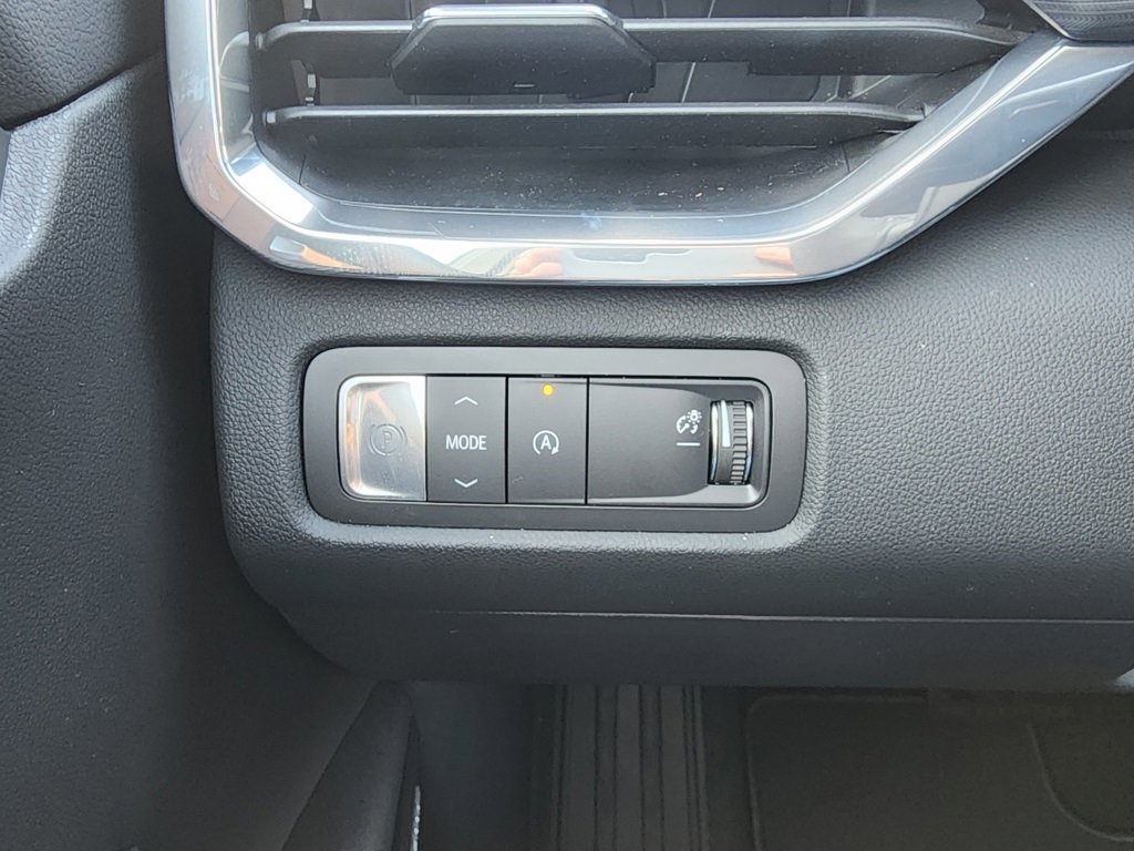 New 2026 GMC Acadia Elevation image 18