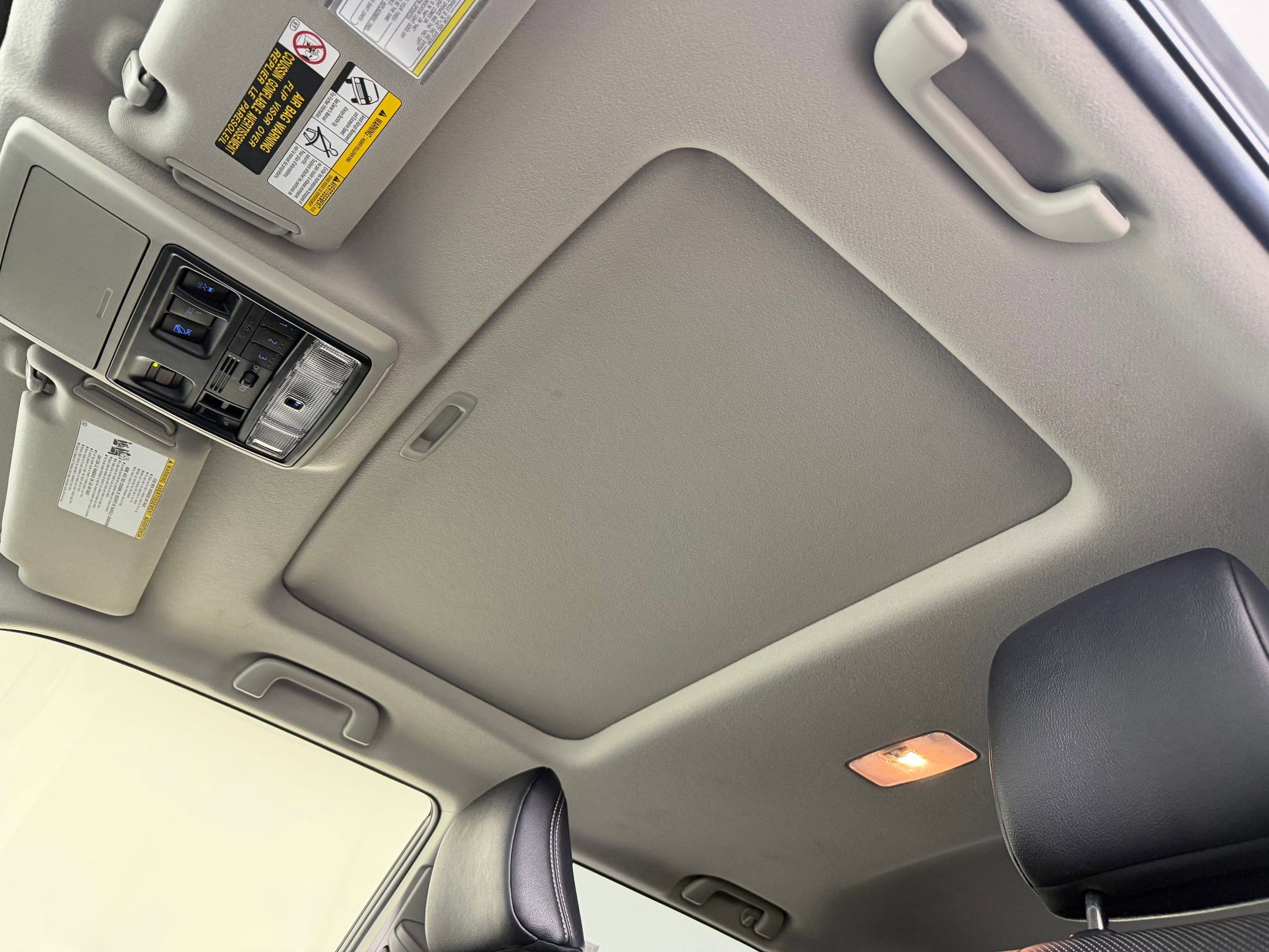 Used 2024 Toyota 4Runner Limited image 13