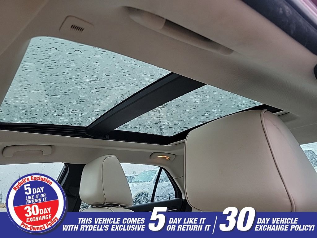 Used 2018 Chrysler 300 Limited w/ Light Group image 12