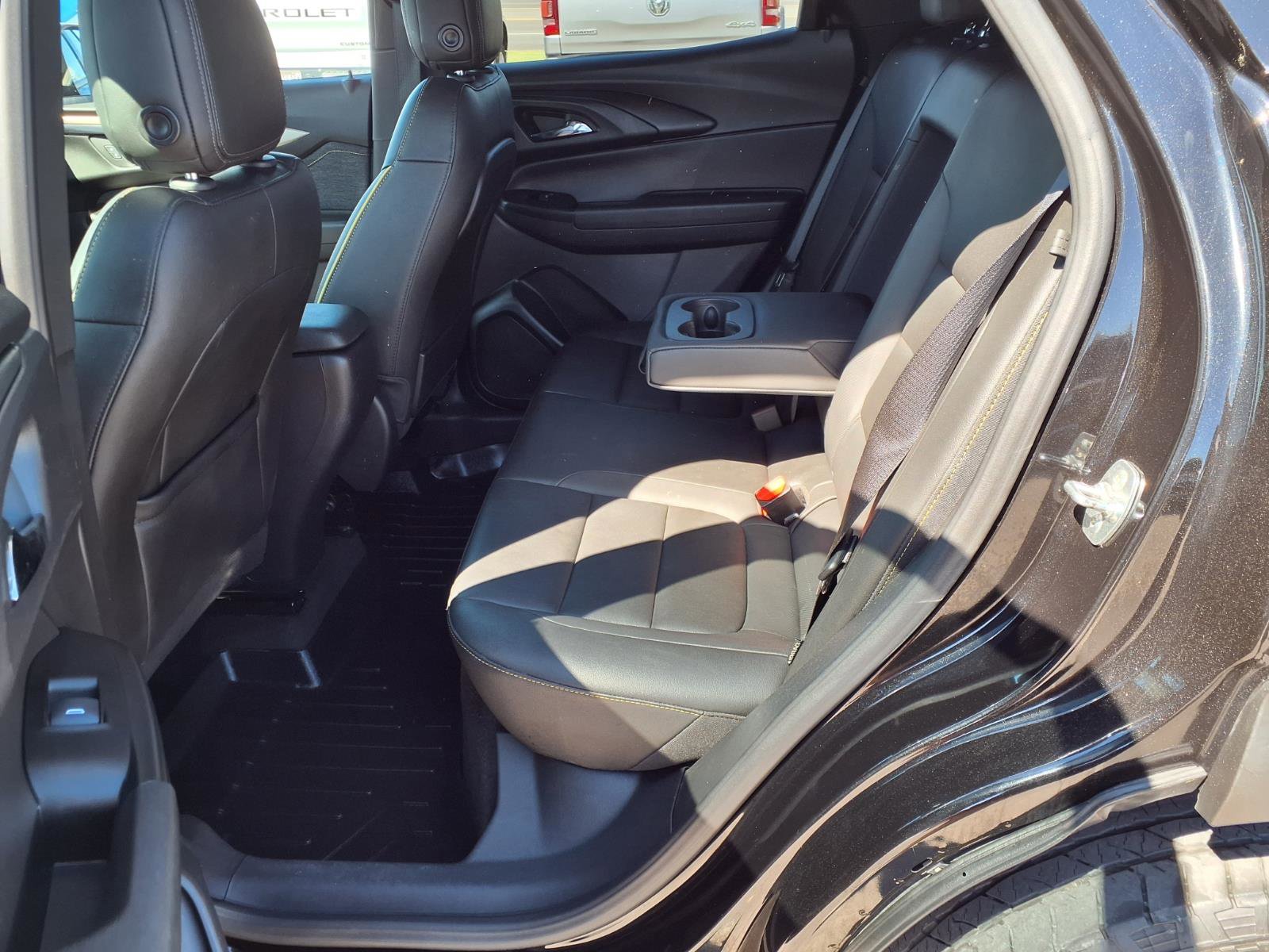 Used 2025 Chevrolet TrailBlazer ACTIV w/ Driver Confidence Package FWD image 17