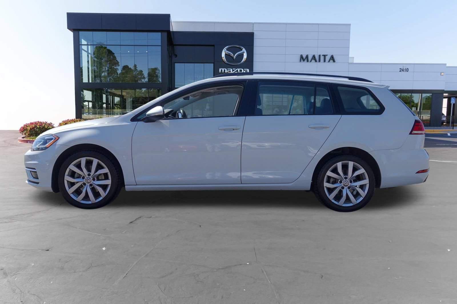Used 2019 Volkswagen Golf SE FWD image 6