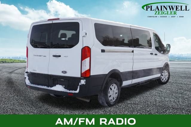 Used 2023 Ford Transit 350 XLT image 3