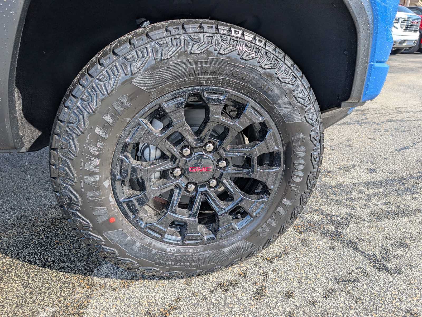 New 2026 GMC Canyon Elevation w/ Convenience Package AWD/4WD image 3