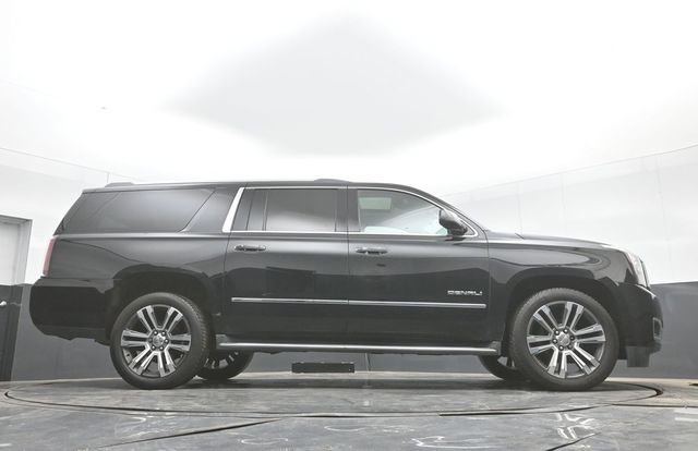 Used 2017 GMC Yukon XL Denali w/ Open Road Package AWD/4WD image 53