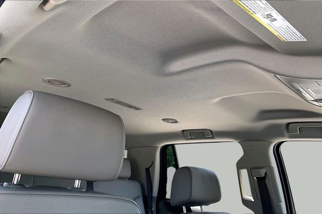 Used 2019 GMC Yukon SLT AWD/4WD image 25
