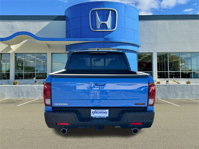 Used 2025 Honda Ridgeline TrailSport image 3