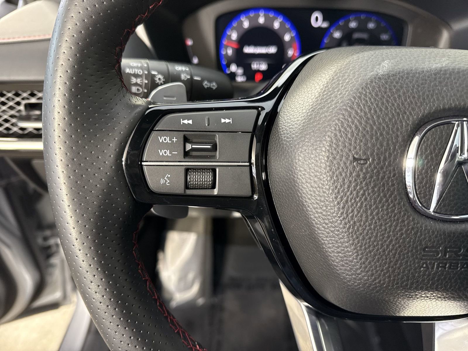 Certified 2025 Acura ADX A-Spec image 12