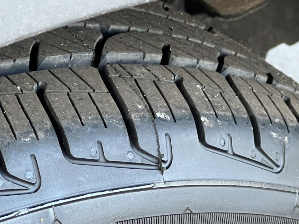 Used 2013 Honda Insight image 7