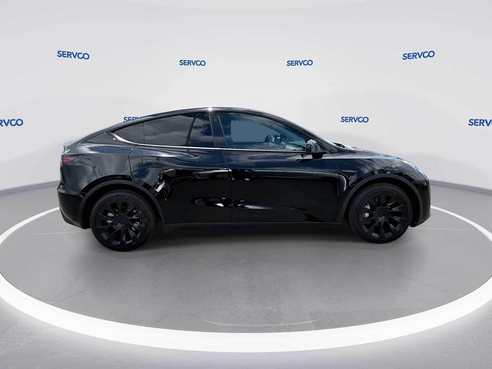 Used 2022 Tesla Model Y Long Range AWD/4WD image 9