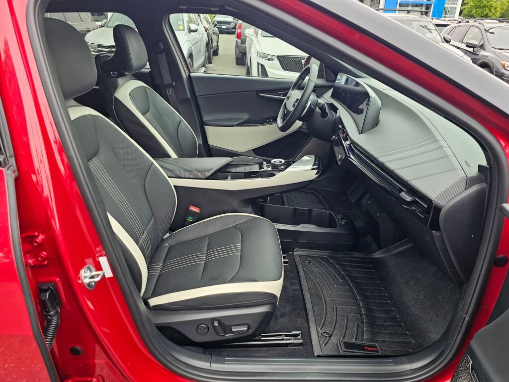Certified 2024 Kia EV6 GT-Line AWD/4WD image 29
