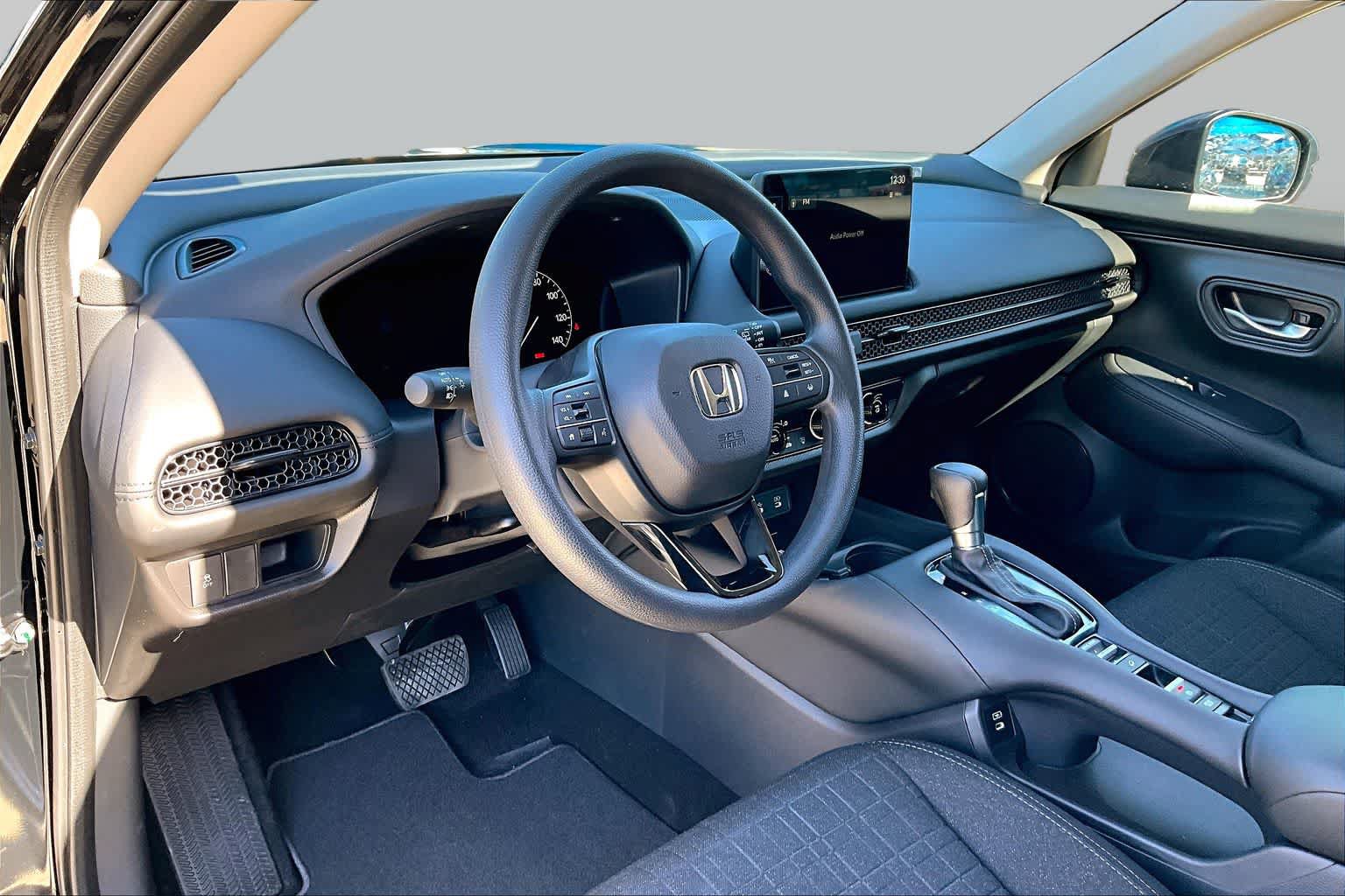 Used 2026 Honda HR-V LX image 8