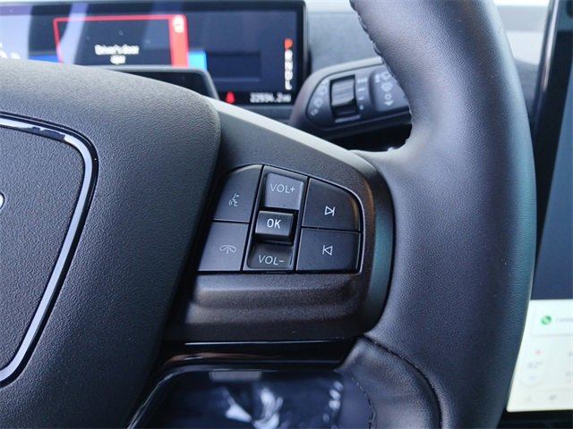 Used 2022 Ford Mustang Mach-E Premium image 21