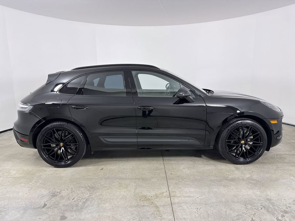 Certified 2022 Porsche Macan GTS AWD/4WD image 8