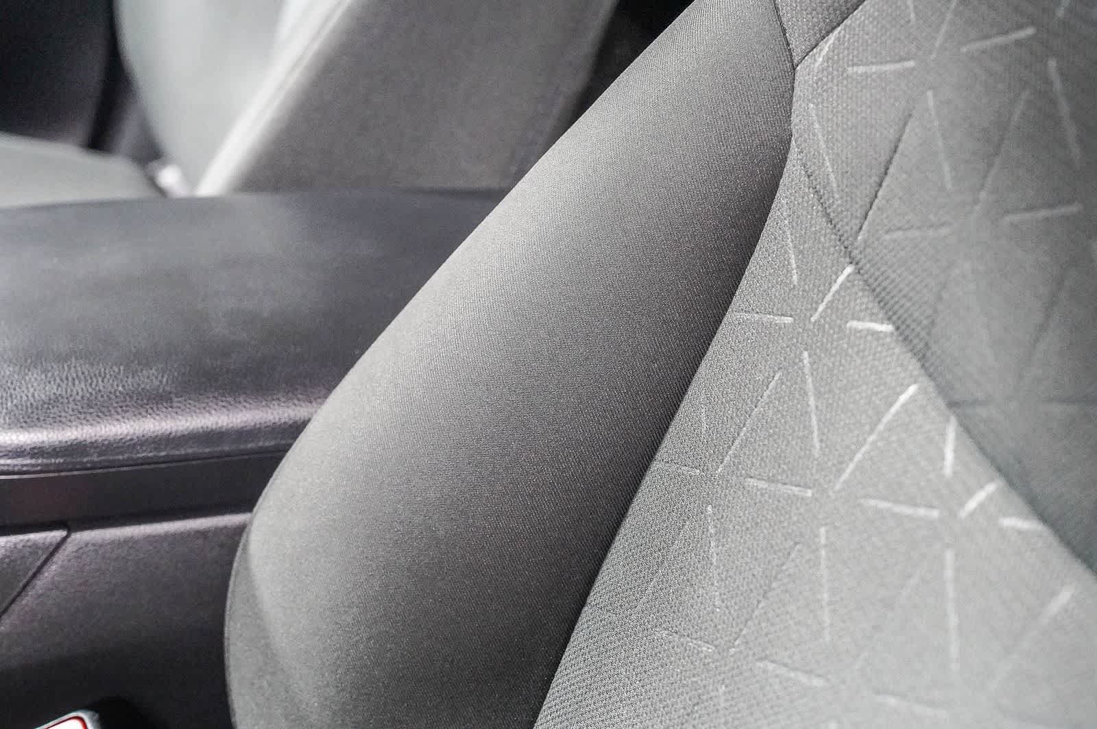 Certified 2021 Toyota RAV4 XLE FWD image 20