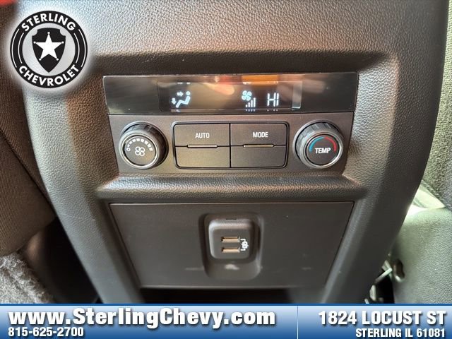 Used 2023 Chevrolet Traverse LT w/ LPO, Floor Liner Package AWD/4WD image 23