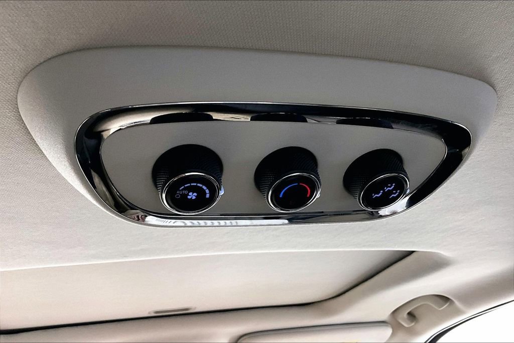 Used 2016 Dodge Durango Citadel w/ Premium Entertainment Group image 25