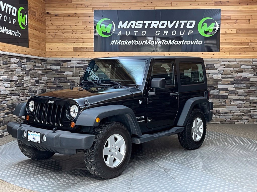 Used 2013 Jeep Wrangler Sport AWD/4WD image 5