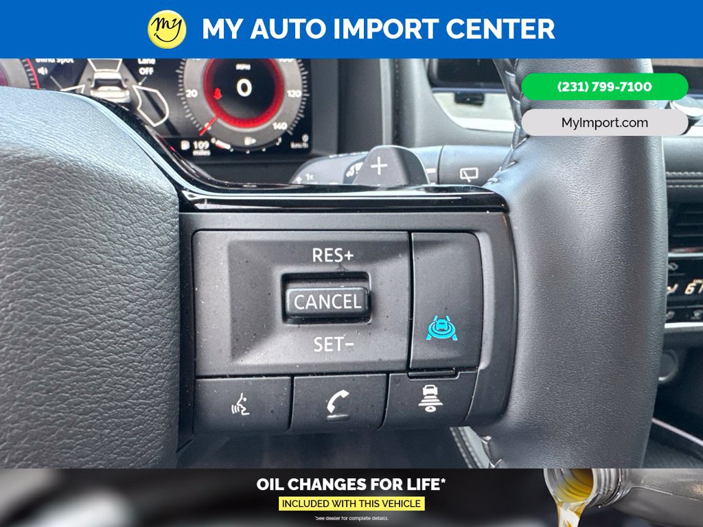 Used 2025 Nissan Rogue Platinum w/ Platinum Premium Package FWD image 18