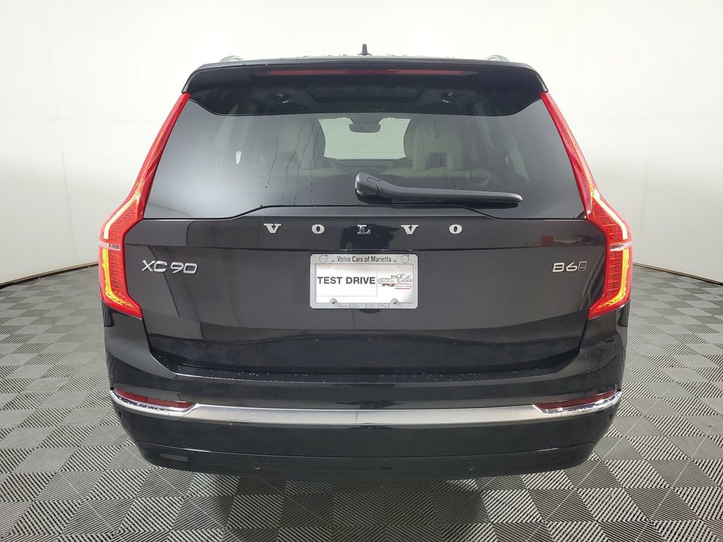 Certified 2024 Volvo XC90 B6 Ultimate w/ Protection Package Premier image 7