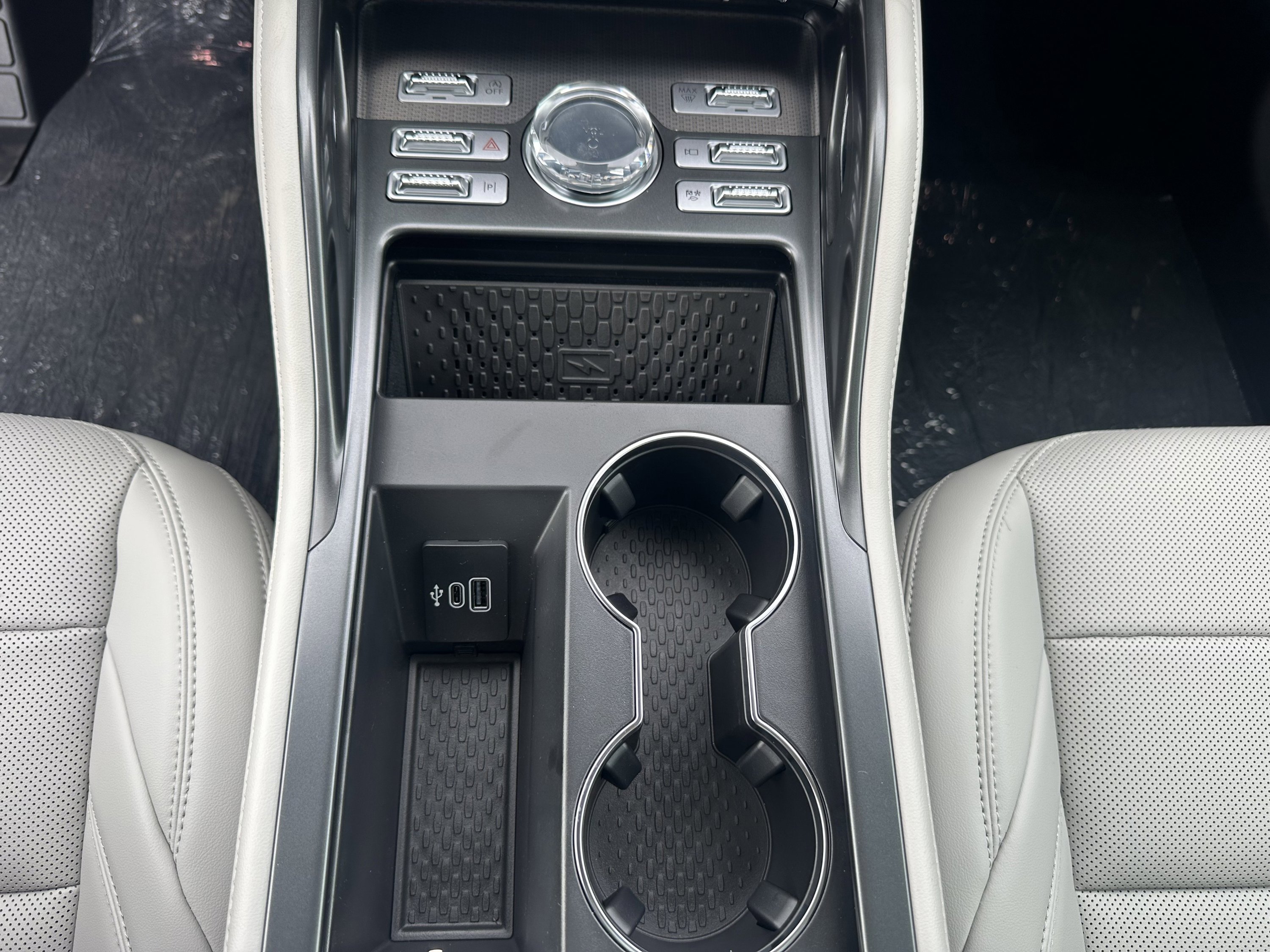 New 2026 Lincoln Nautilus Premier w/ Equipment Group 102A image 16