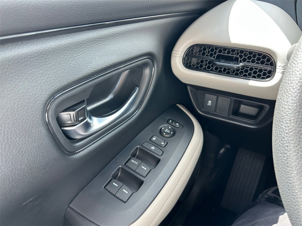 New 2026 Honda HR-V LX image 22